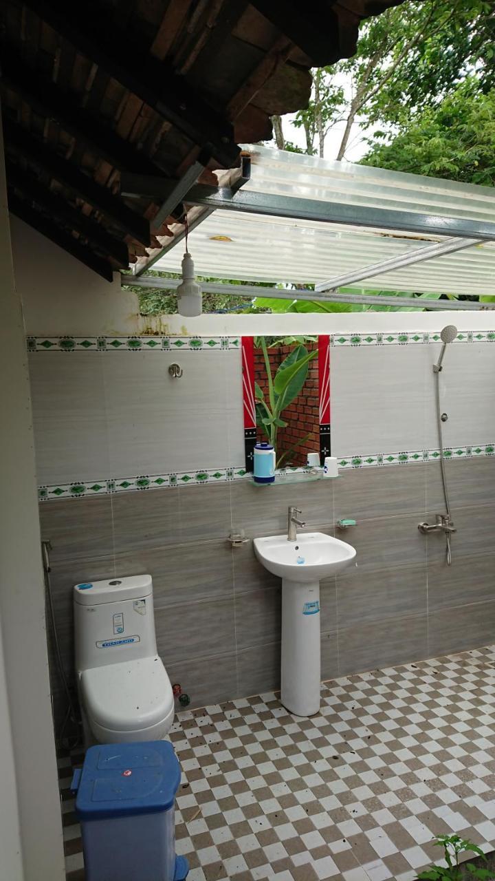 Tỉnh Kontum Vuonthuguesthousegarden מראה חיצוני תמונה