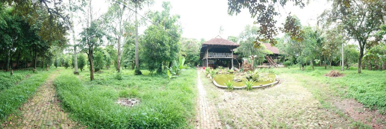 Tỉnh Kontum Vuonthuguesthousegarden מראה חיצוני תמונה