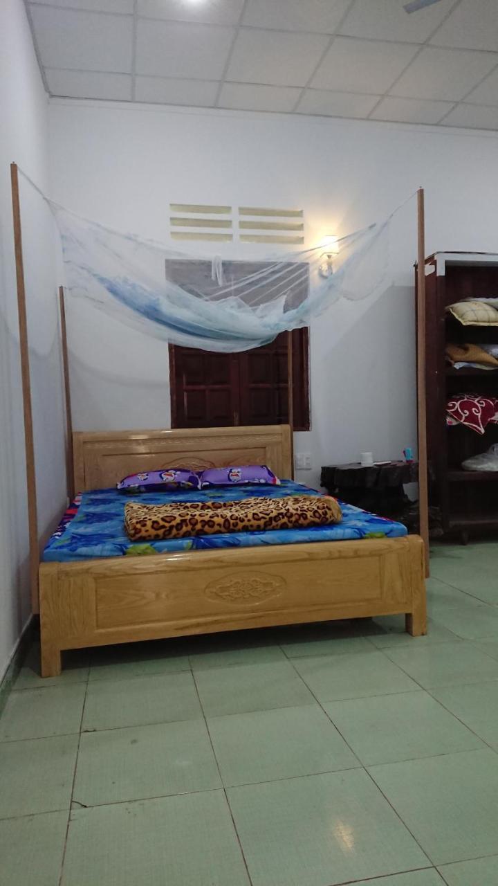 Tỉnh Kontum Vuonthuguesthousegarden מראה חיצוני תמונה